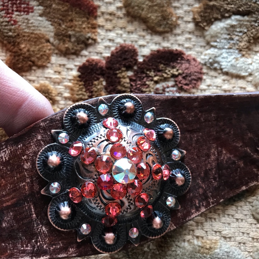 Artisan Leather Bracelet w/Swarovski Crystals.